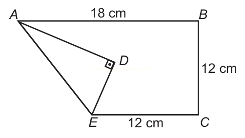 Figura com retângulo ABCD e triângulo ADE, com lados de 18 cm e 12 cm e ângulo reto em D.
